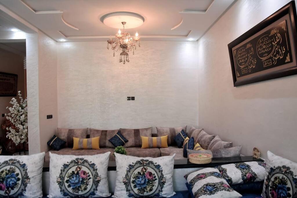 Appartement Azurite - Traditionnel & Spacieux فاس المظهر الخارجي الصورة