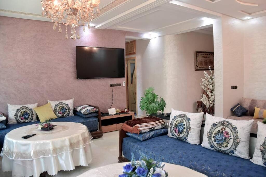 Appartement Azurite - Traditionnel & Spacieux فاس المظهر الخارجي الصورة
