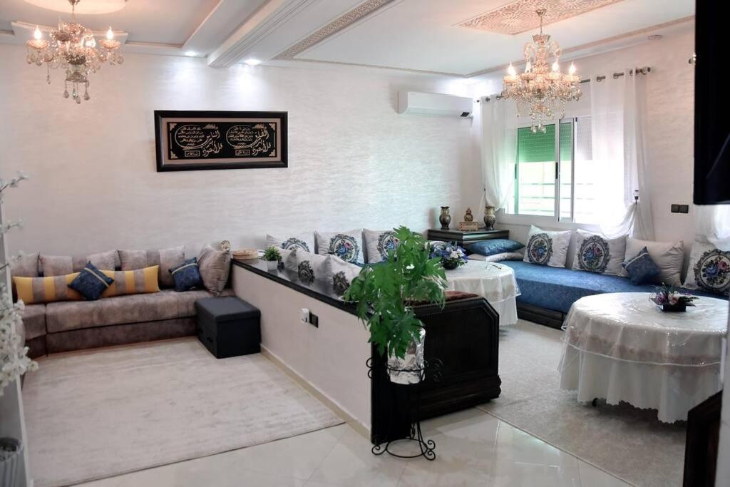 Appartement Azurite - Traditionnel & Spacieux فاس المظهر الخارجي الصورة